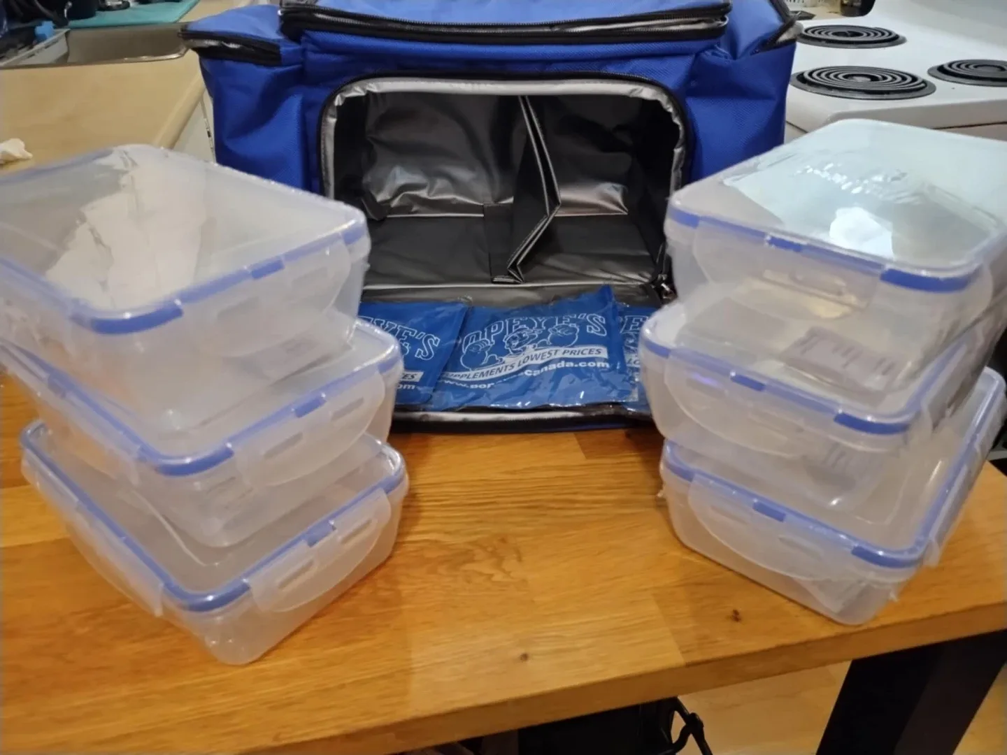 Popeye's Blue Lunch Bag with Containers & Ice Packs image indicator(6)