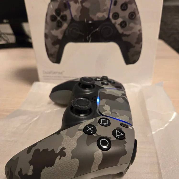 Ps5 Dualsense.New Open Box. Controller. Playstation 5 image indicator(4)