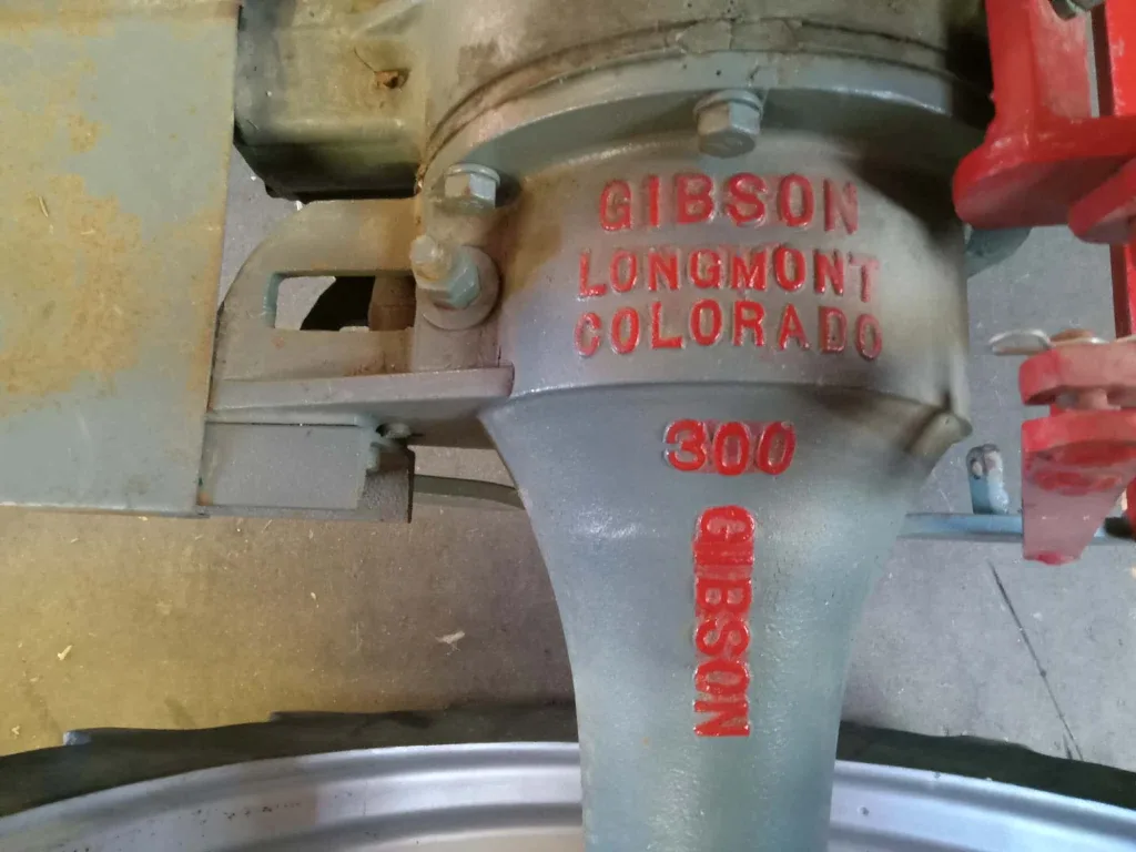 1946 Vintage Gibson Tractor image indicator(7)