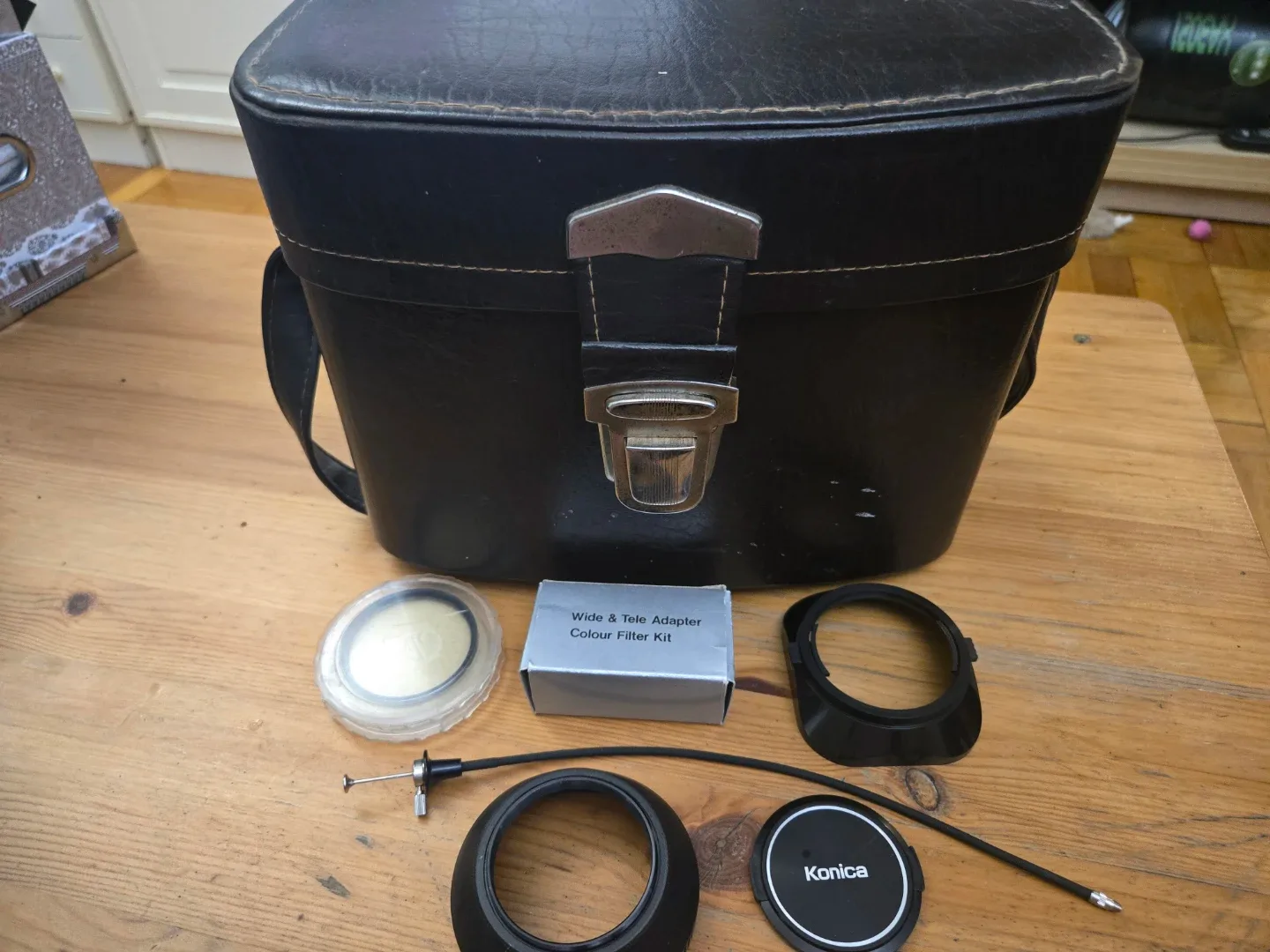 Camera case thumbnail