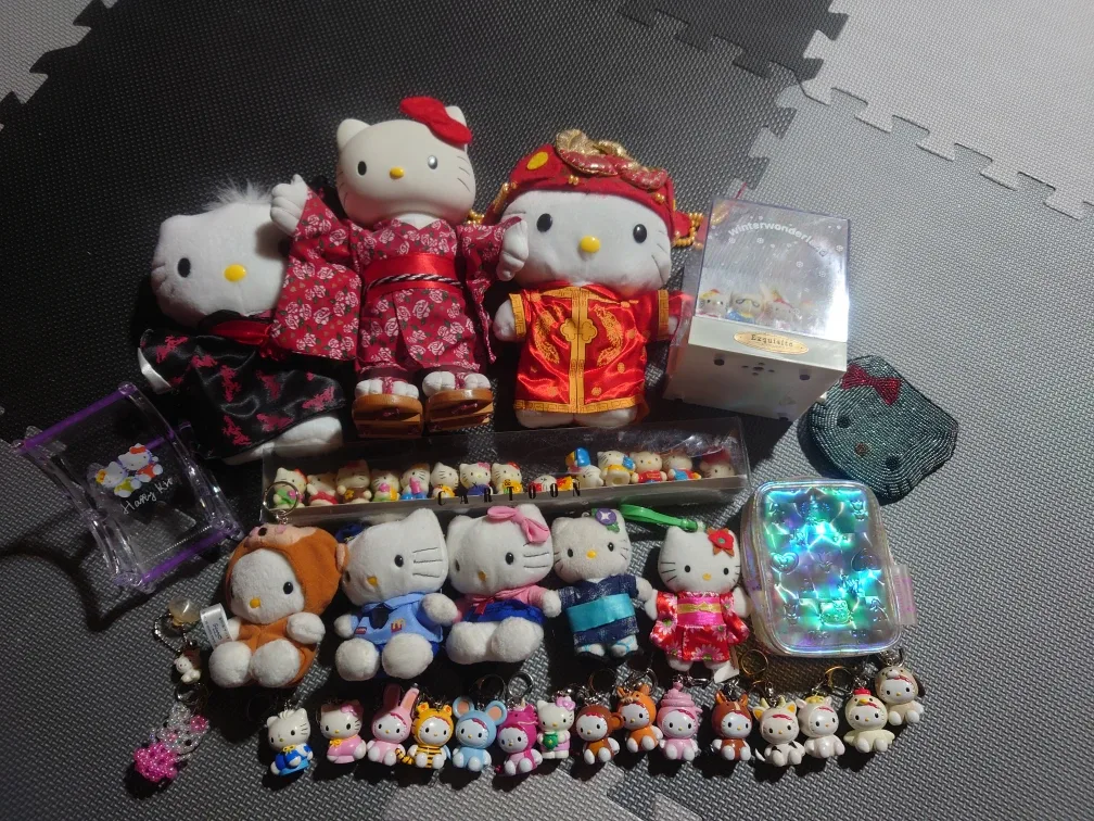 Hello Kitty Collection