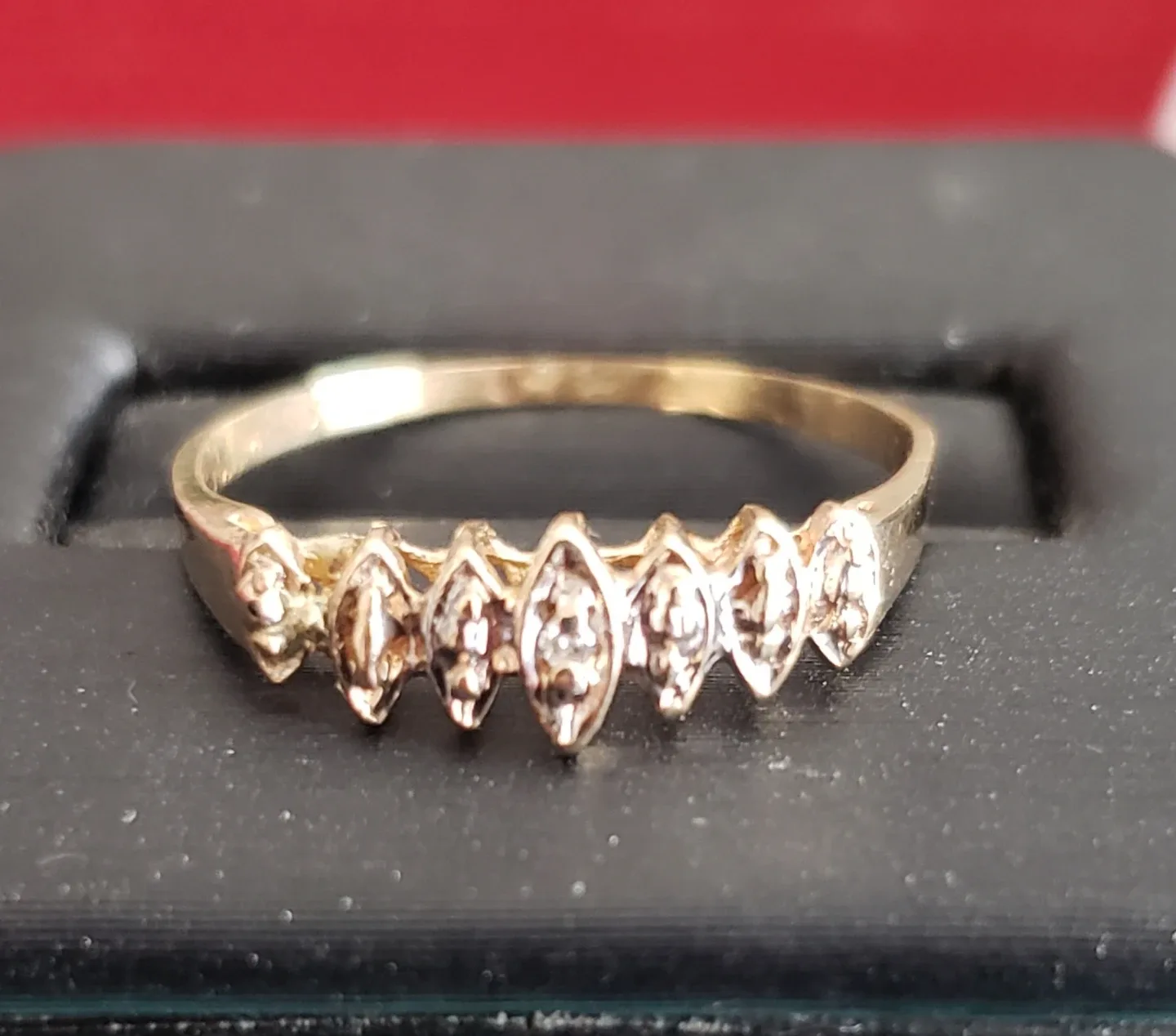 Like new 10K Gold Ring with natural diamonds for sale only $219