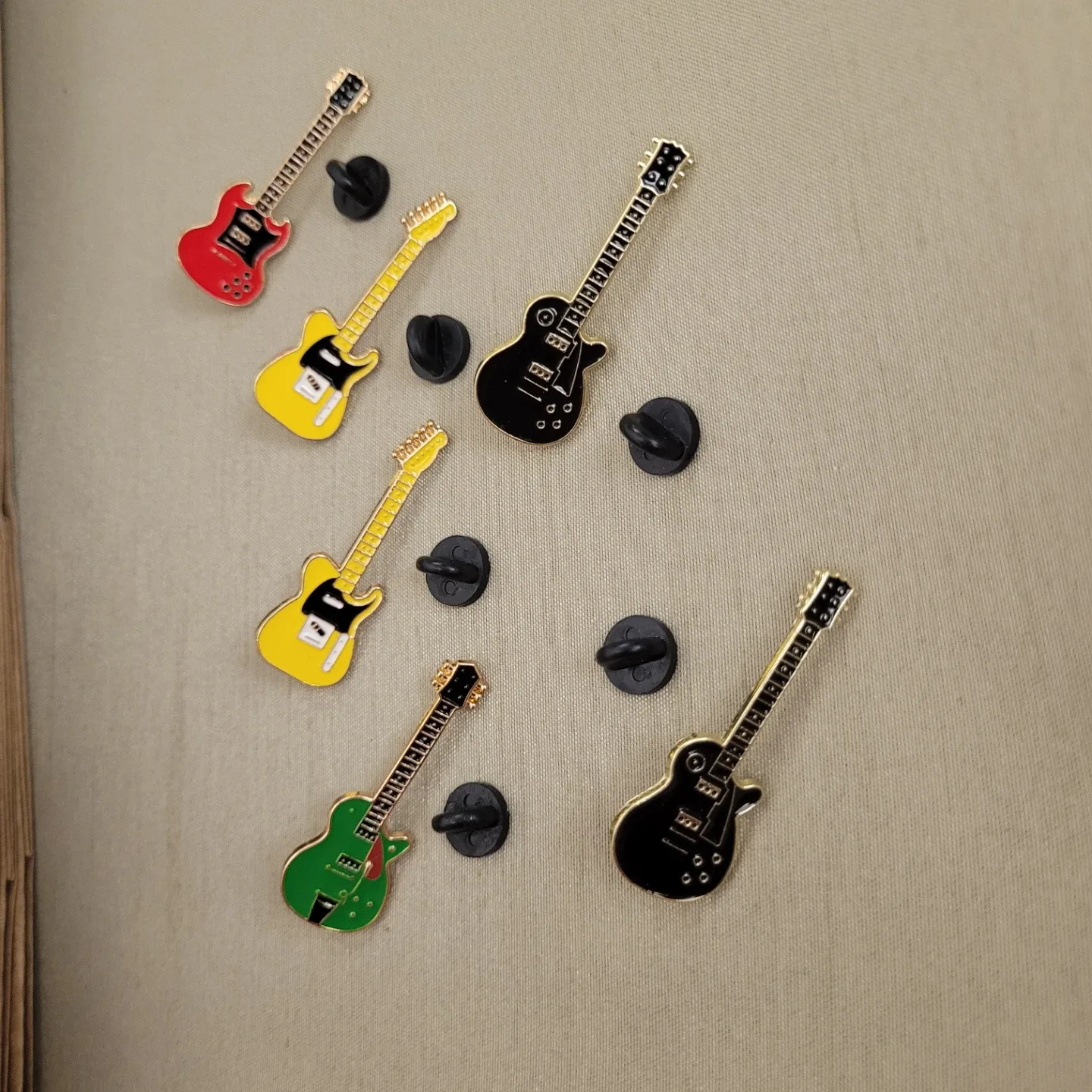 1 1/2" Guitar Pins Brand New without Tags 3.00 or 2 for 5.00 image indicator(4)