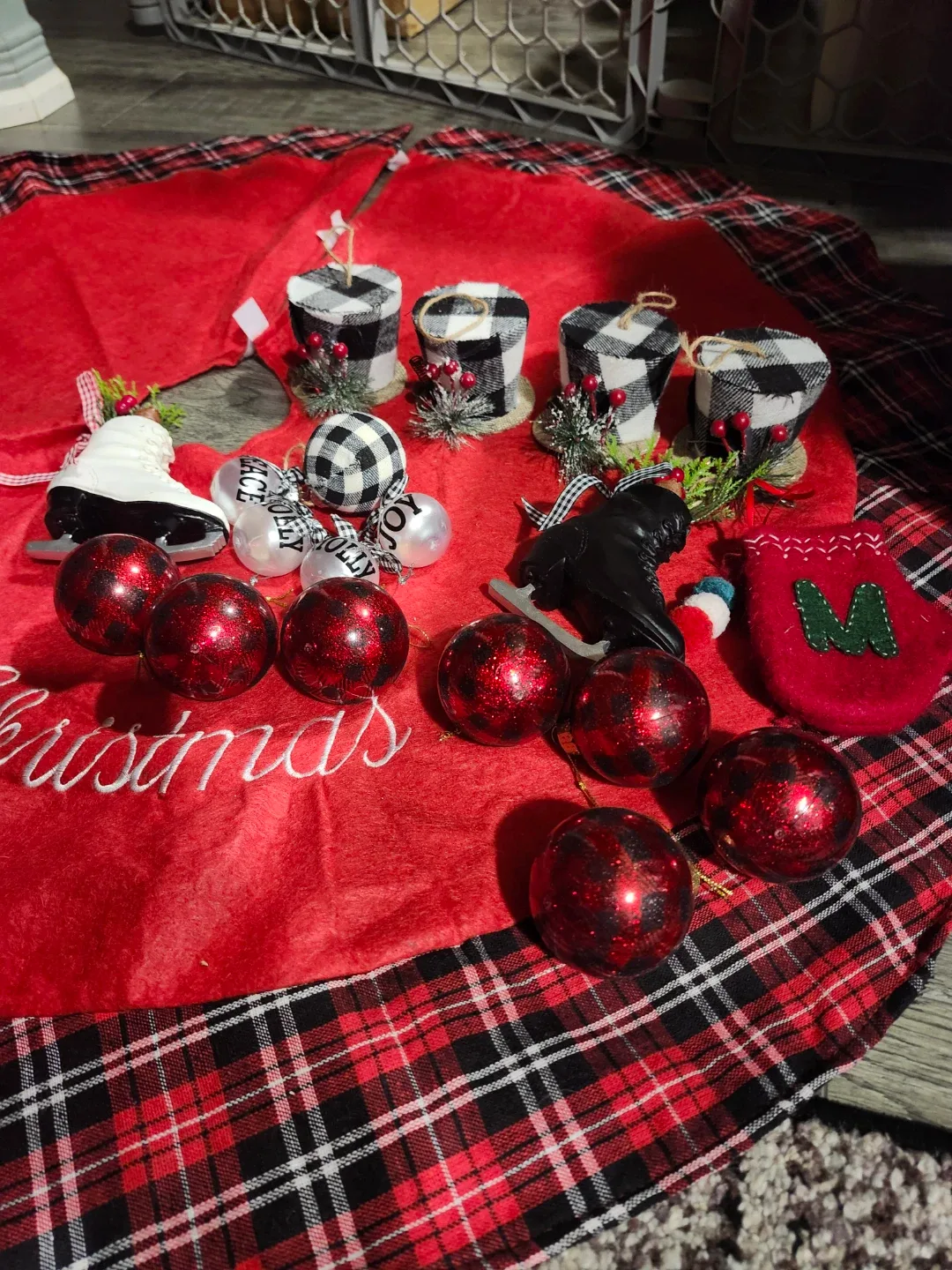 Christmas Decorations Bundle thumbnail