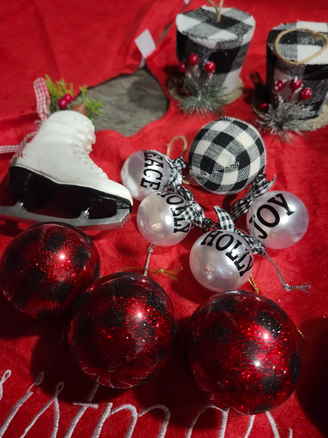 Christmas Decorations Bundle image indicator(3)