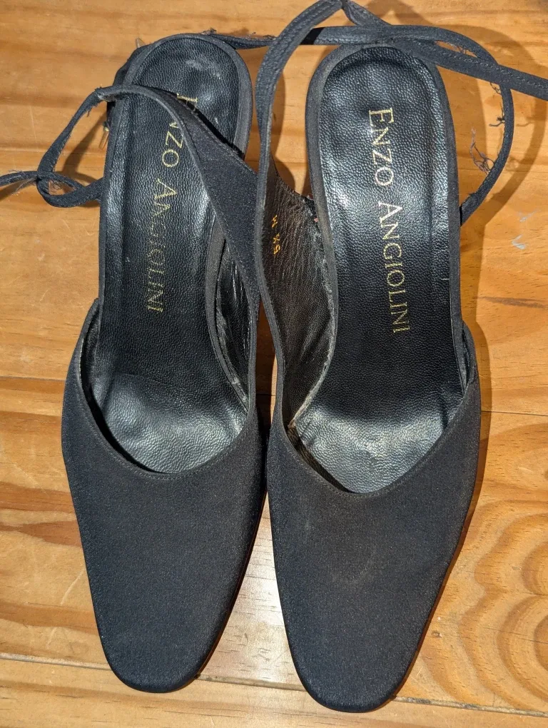 Nearly New Enzo Angiolini Heels.