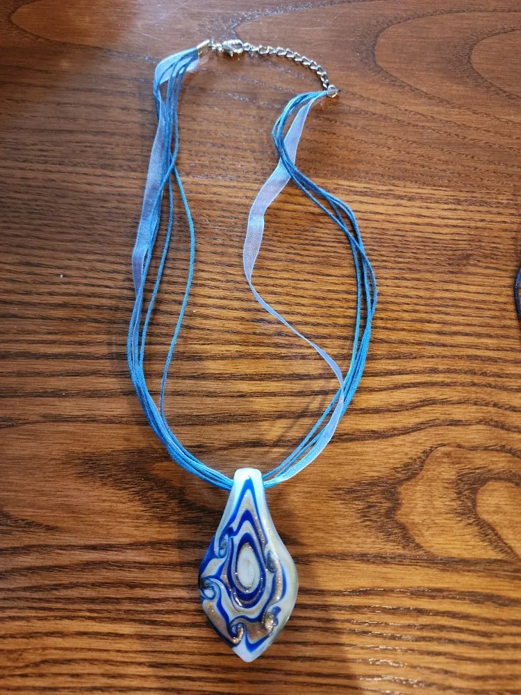 NEW BLUE Glass Pendant Necklace