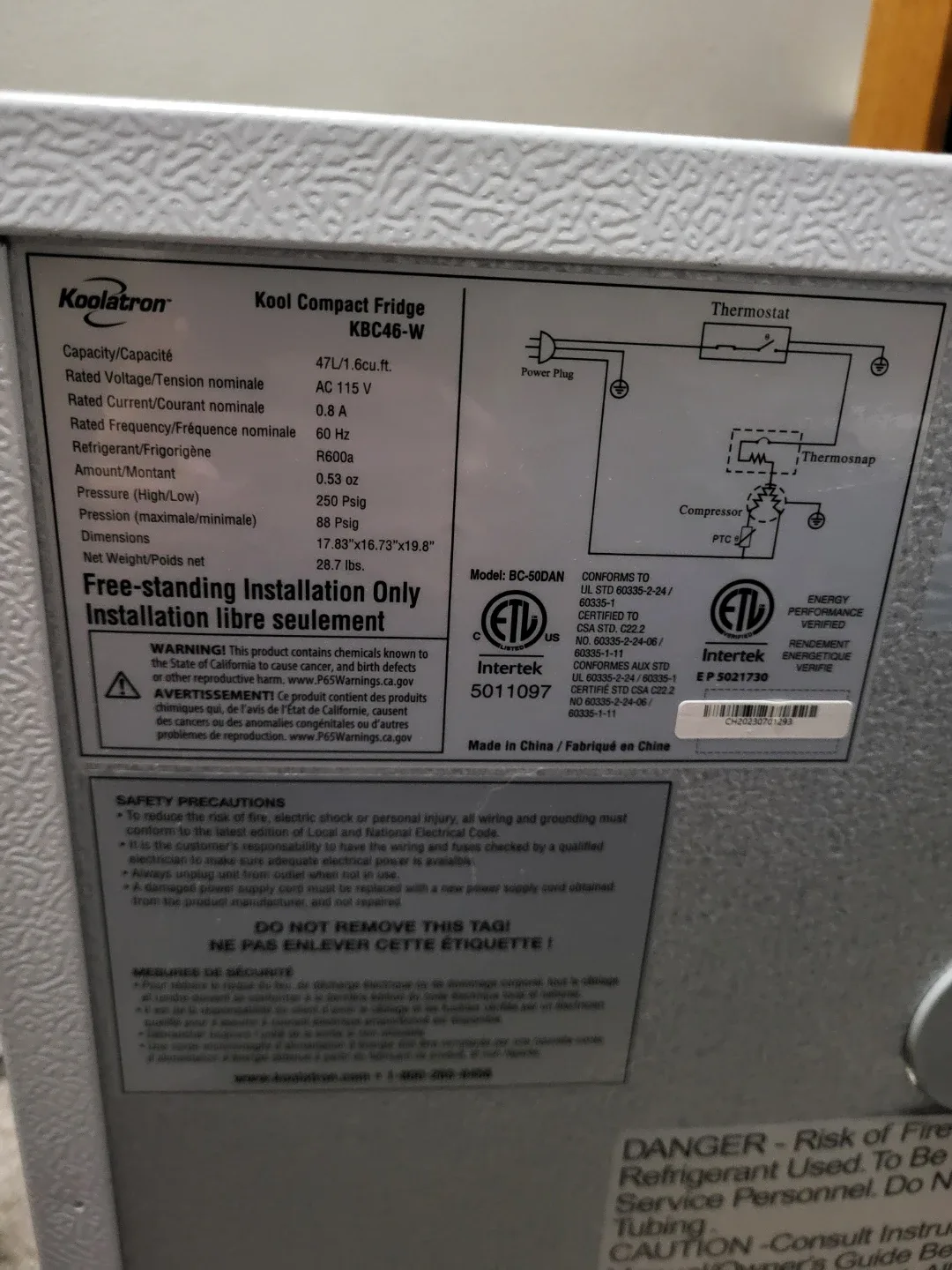 Koolatron KBC46-W Kool Compact Fridge - White image indicator(4)