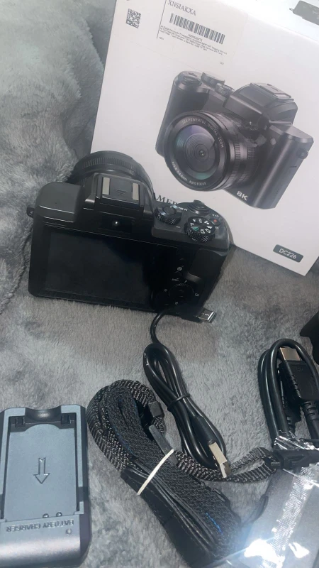 8K Ultra HD Digital Camera DC226 - Like New! - photo 2