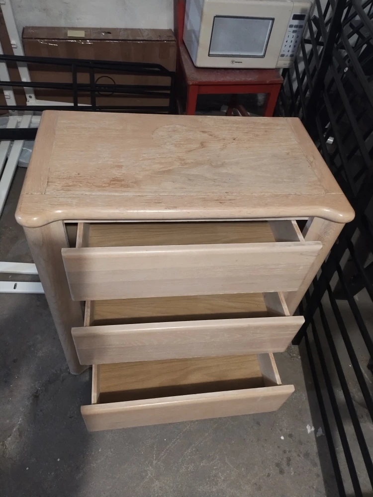 Wooden 3-Drawer Dresser - photo 2
