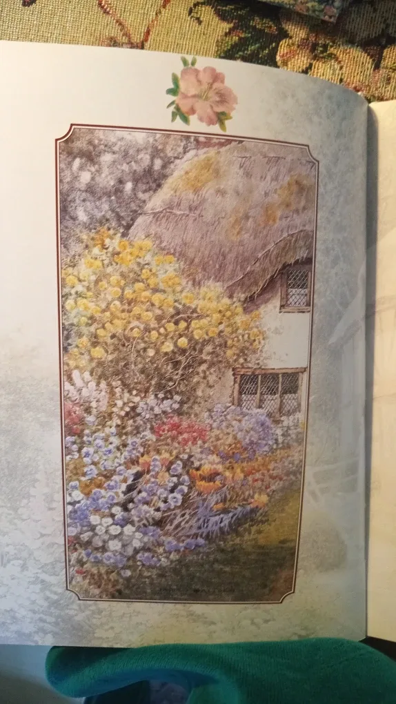 A Treasury of Country Cottages Journal image indicator(7)