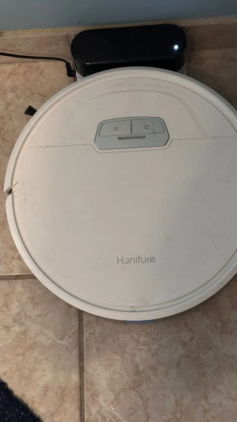 Honiture Robot Vacuum thumbnail