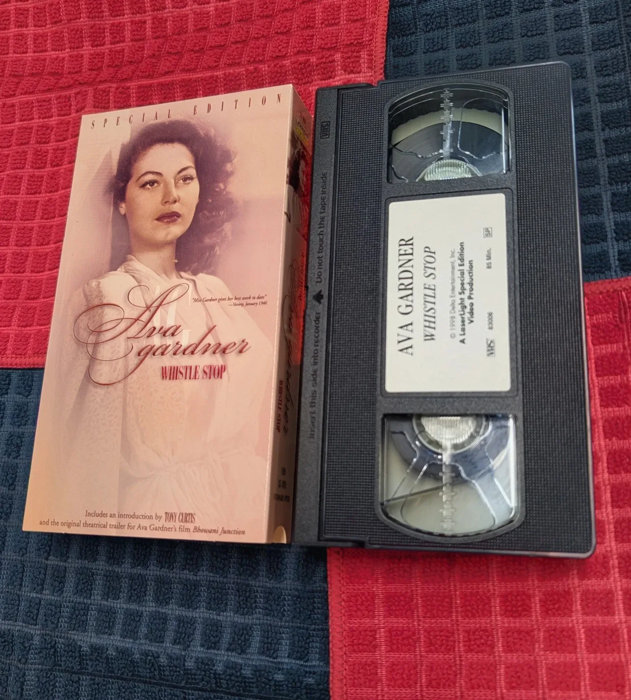 Hollywood Leading Ladies VHS Set image indicator(5)