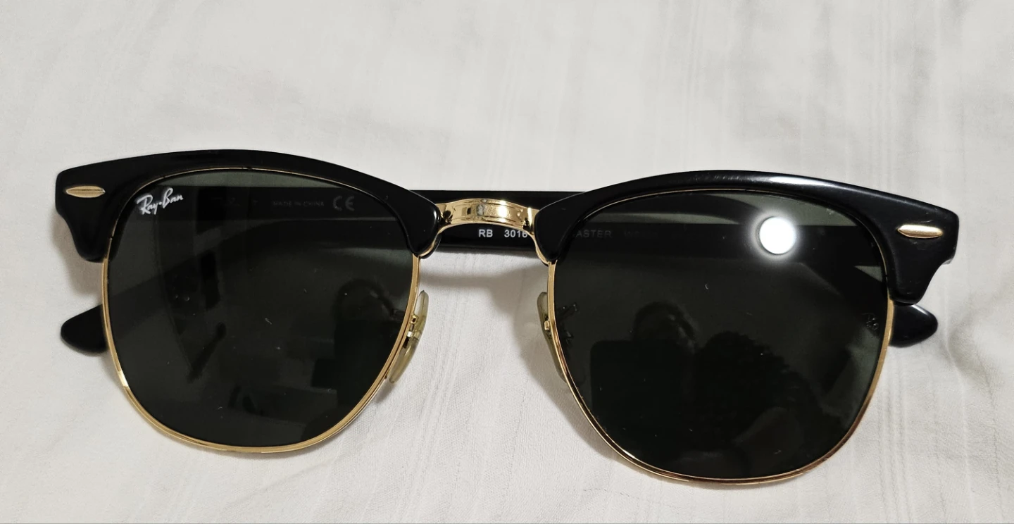 Ray-Ban Clubmaster RB3016 Sunglasses - Black & Gold - photo 3