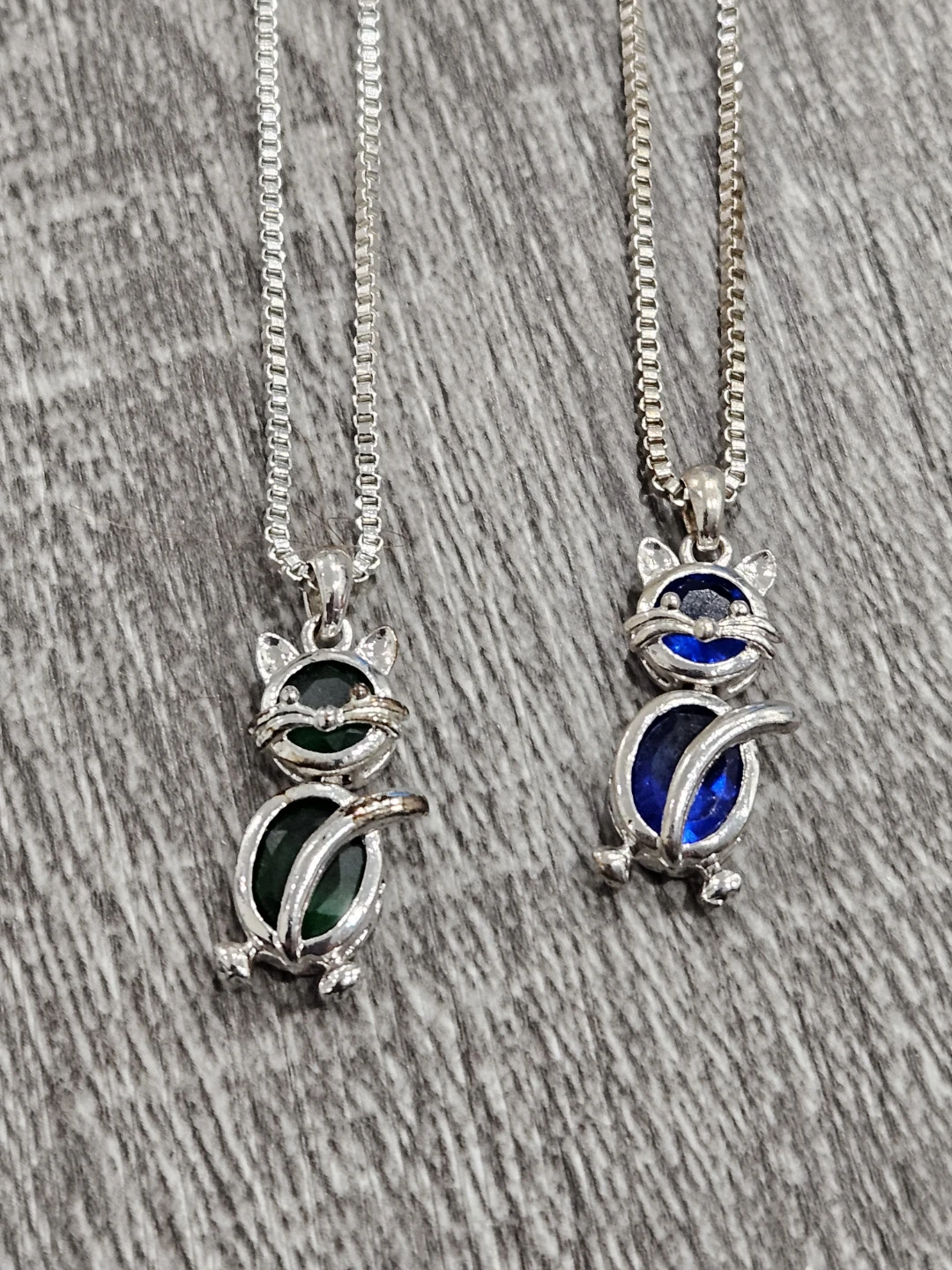 Avon Cat Pendants - Green & Blue