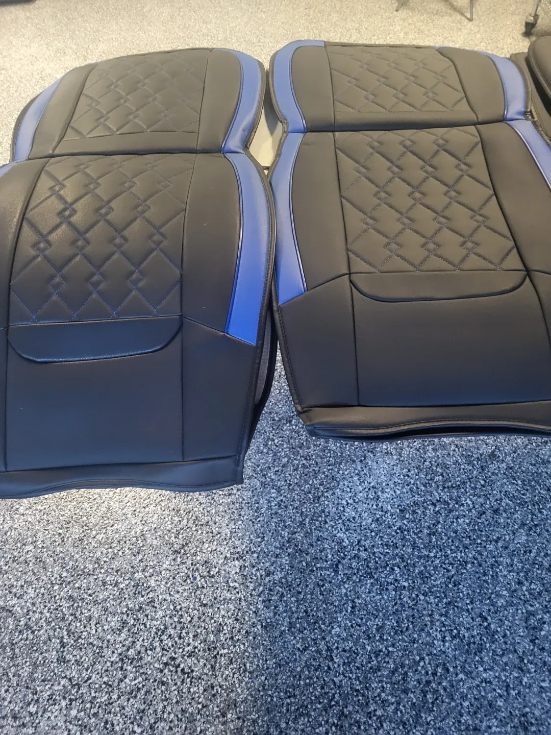 Dodge Ram 1500-2500 Black & Blue trim Seat Covers - Full Set