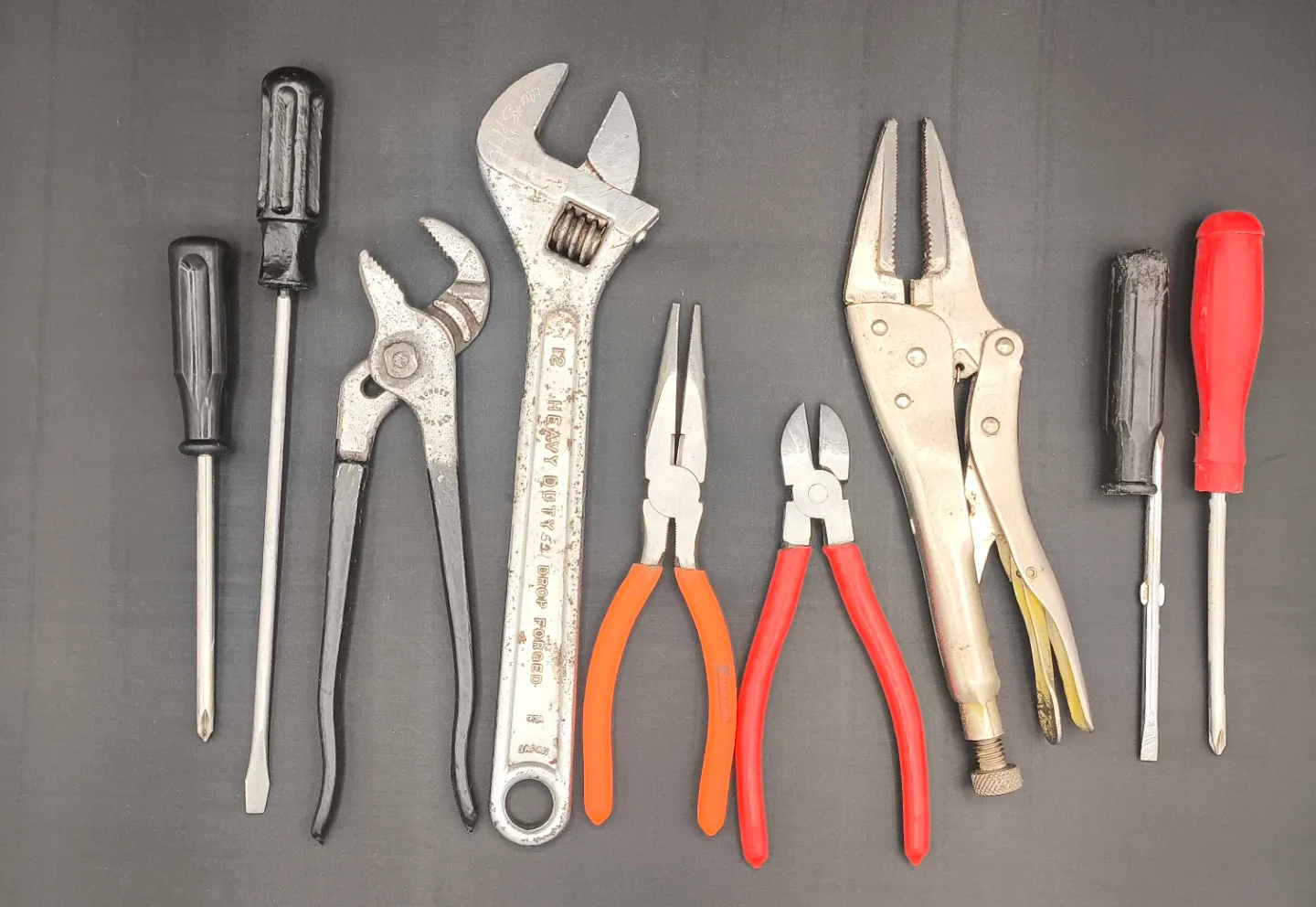 Assorted Hand Tools image indicator(7)