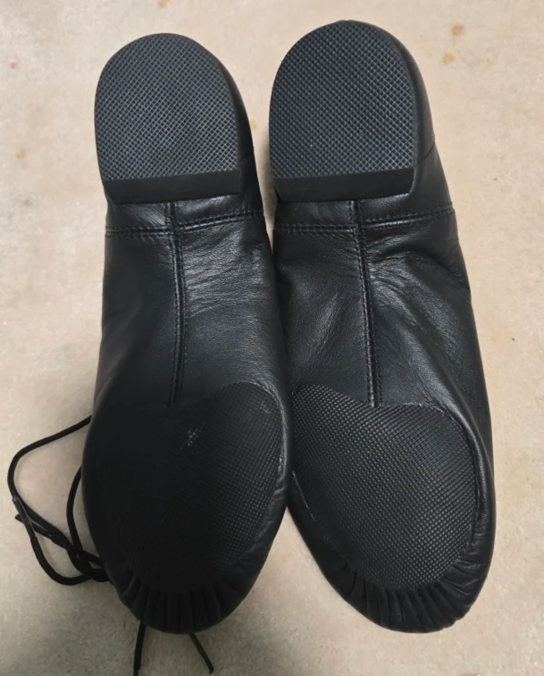 Capezio Black Leather Dance Shoes - photo 2