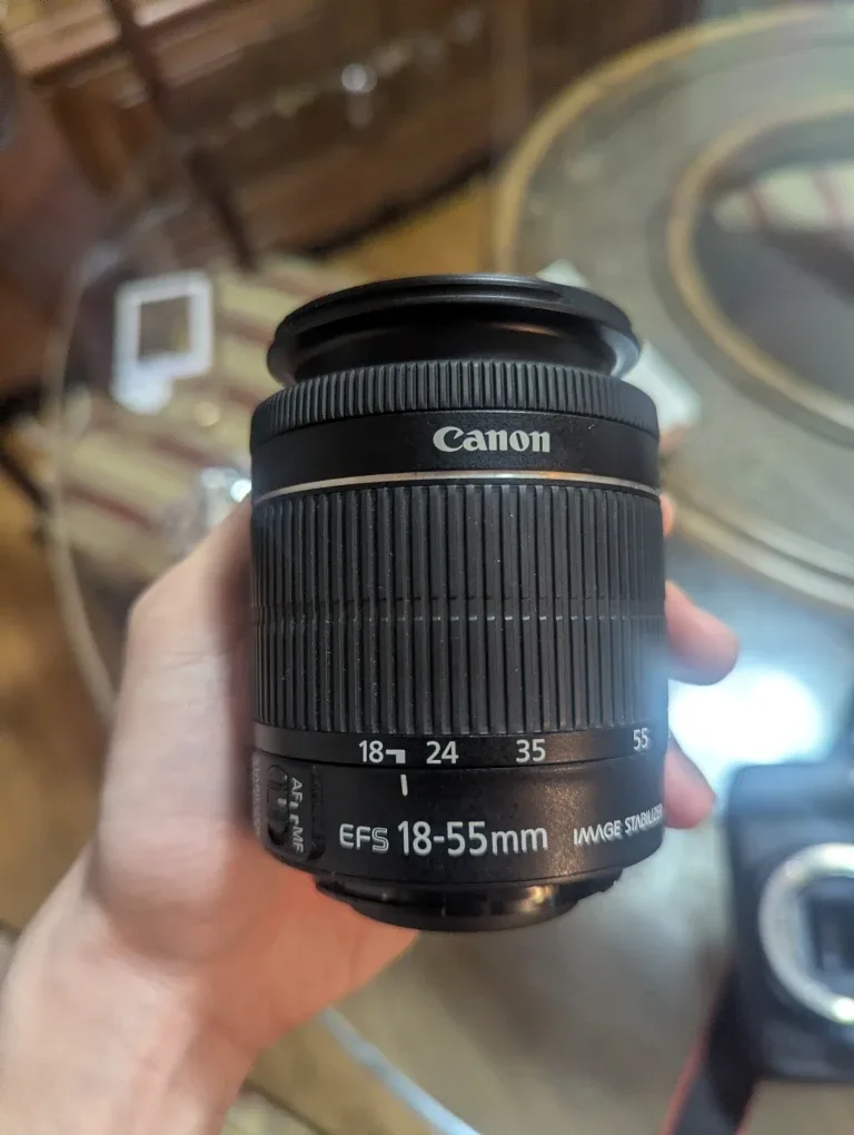 T6i Canon Camera + Accessories  (LIKE NEW) image indicator(6)