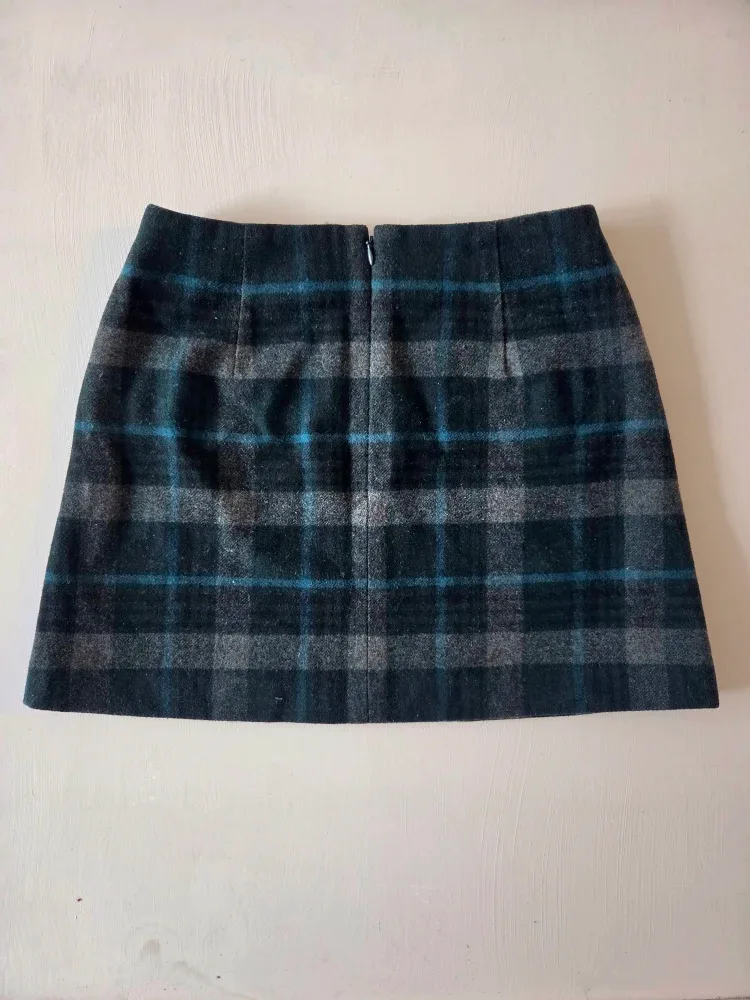Uniqlo Plaid Wool Mini Skirt image indicator(2)