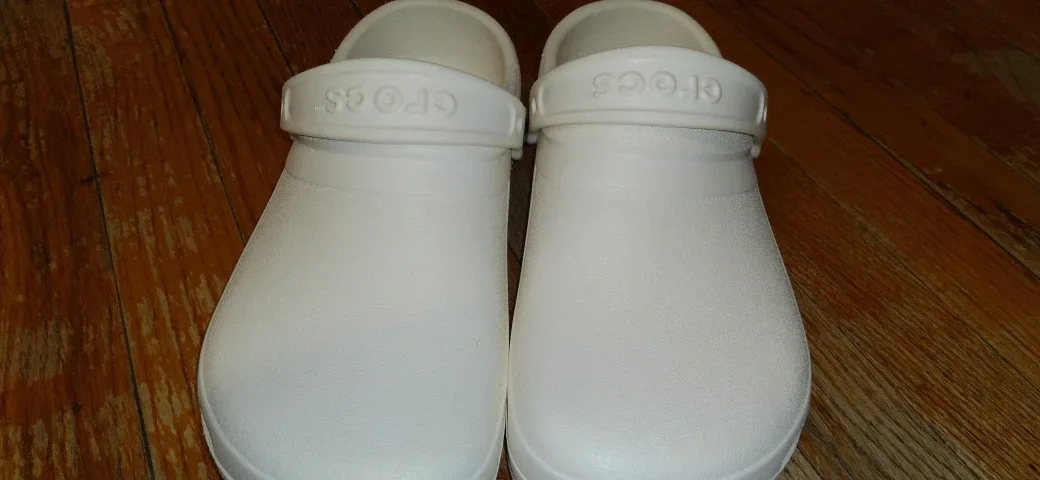 Crocs BISTRO Size 10