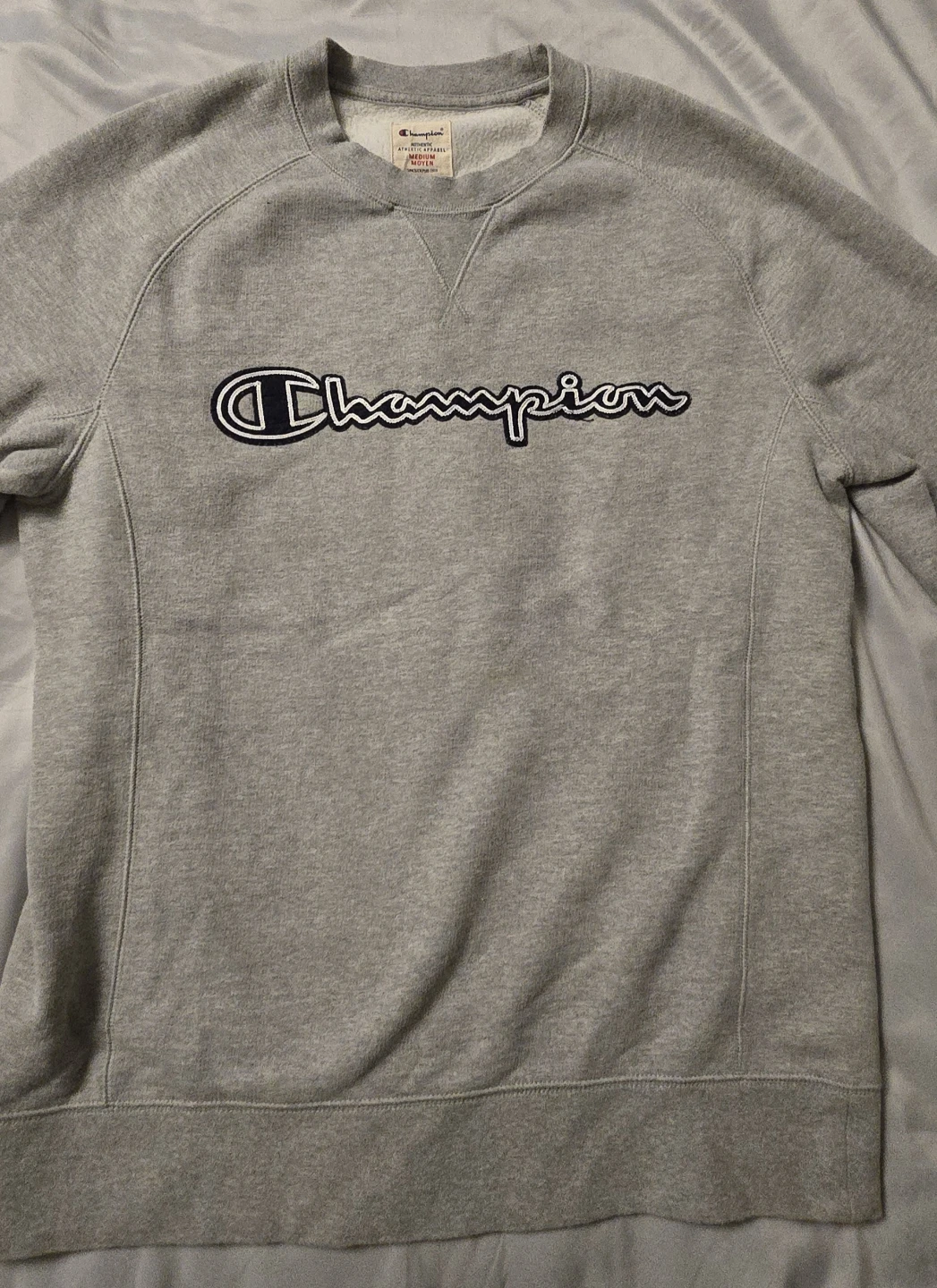 Mens Champion Crewneck Sweatshirt - Size Medium - photo 2