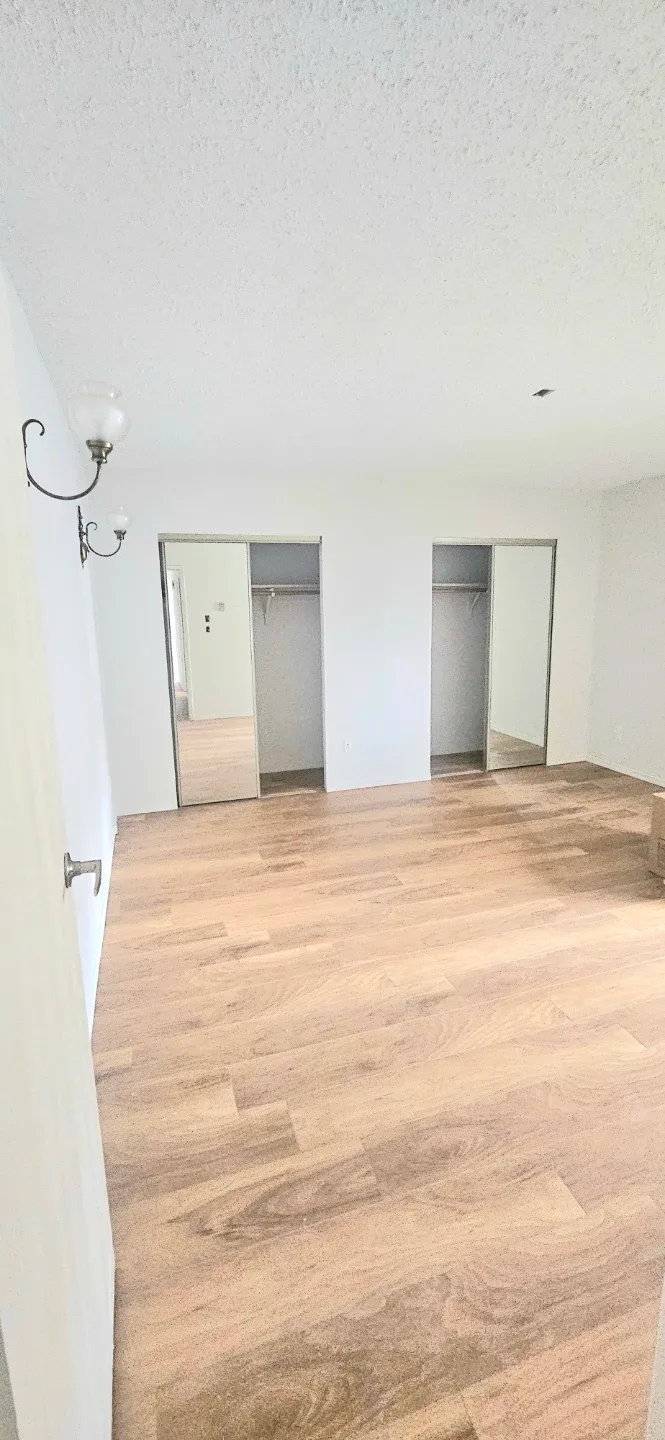 House for Rent image indicator(4)