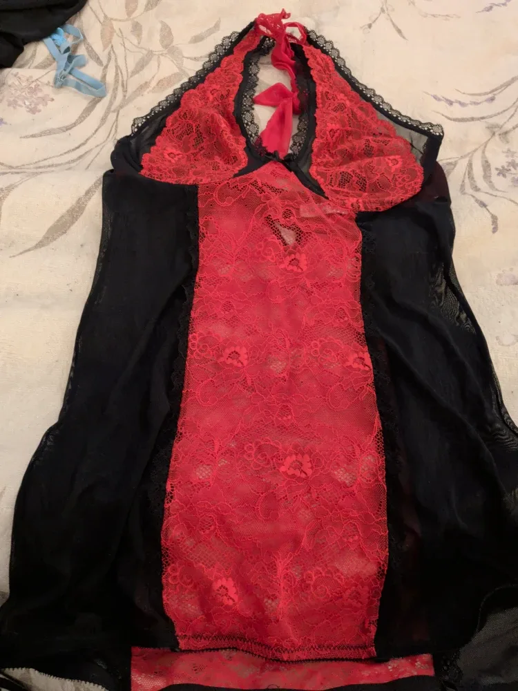Red & Black Lace Lingerie image indicator(3)