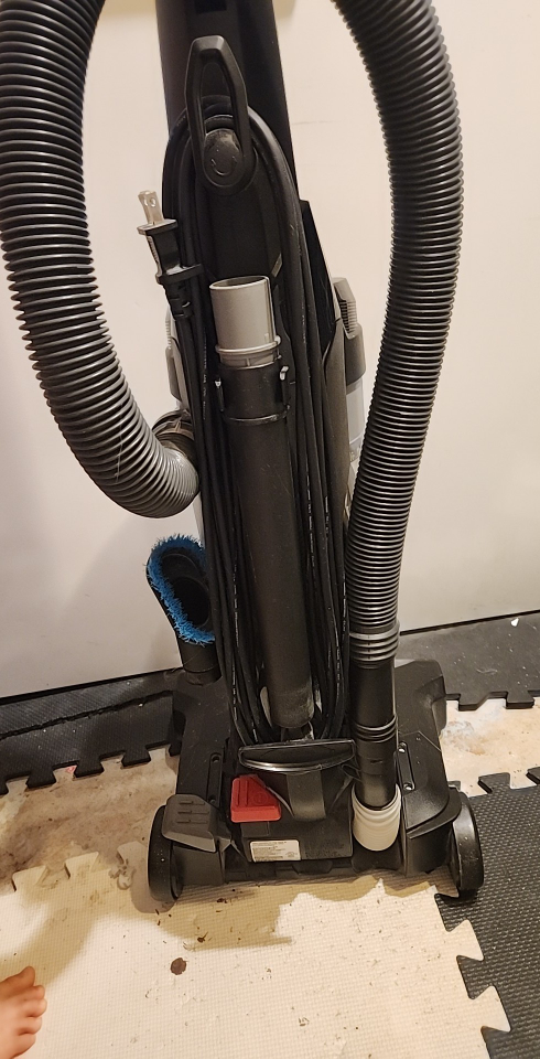 Bissell PowerForce Vacuum - photo 3
