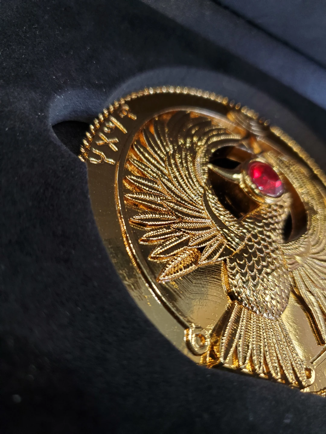 Disney Indiana Jones Staff of Ra Headpiece replica - photo 3