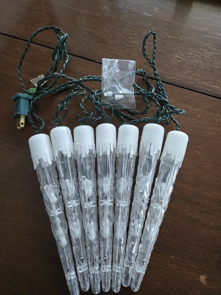 Holliday Collection 7 Large Indoor Icicles image indicator(2)