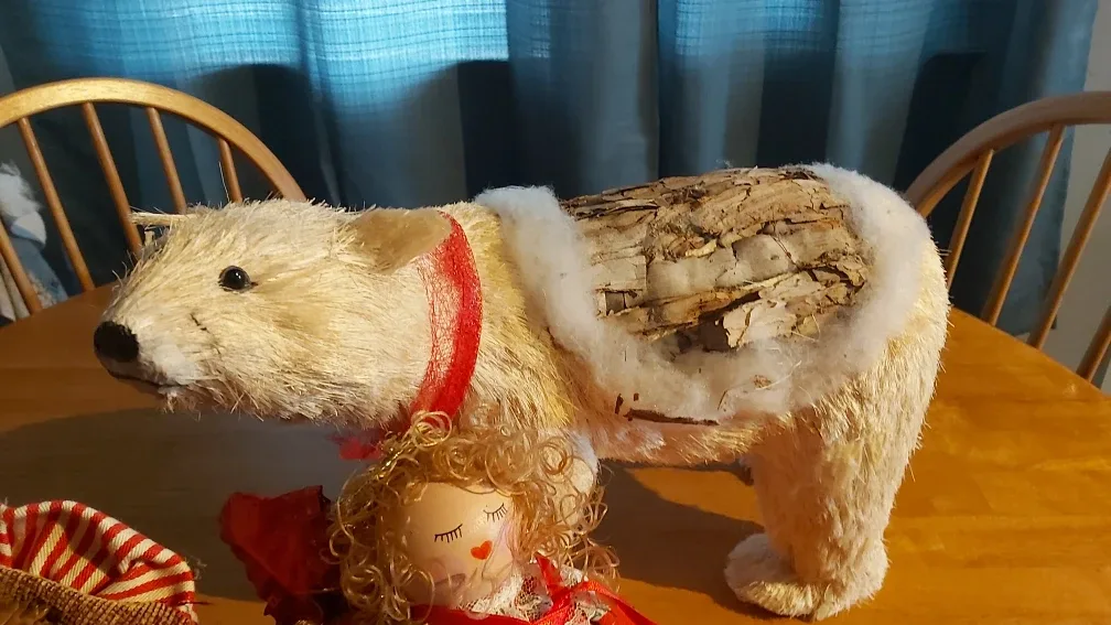 Vintage Christmas items image indicator(2)