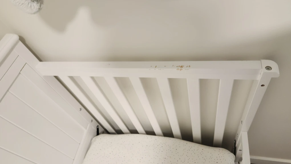 Graco White Convertible Crib/Toddler Bed - photo 3