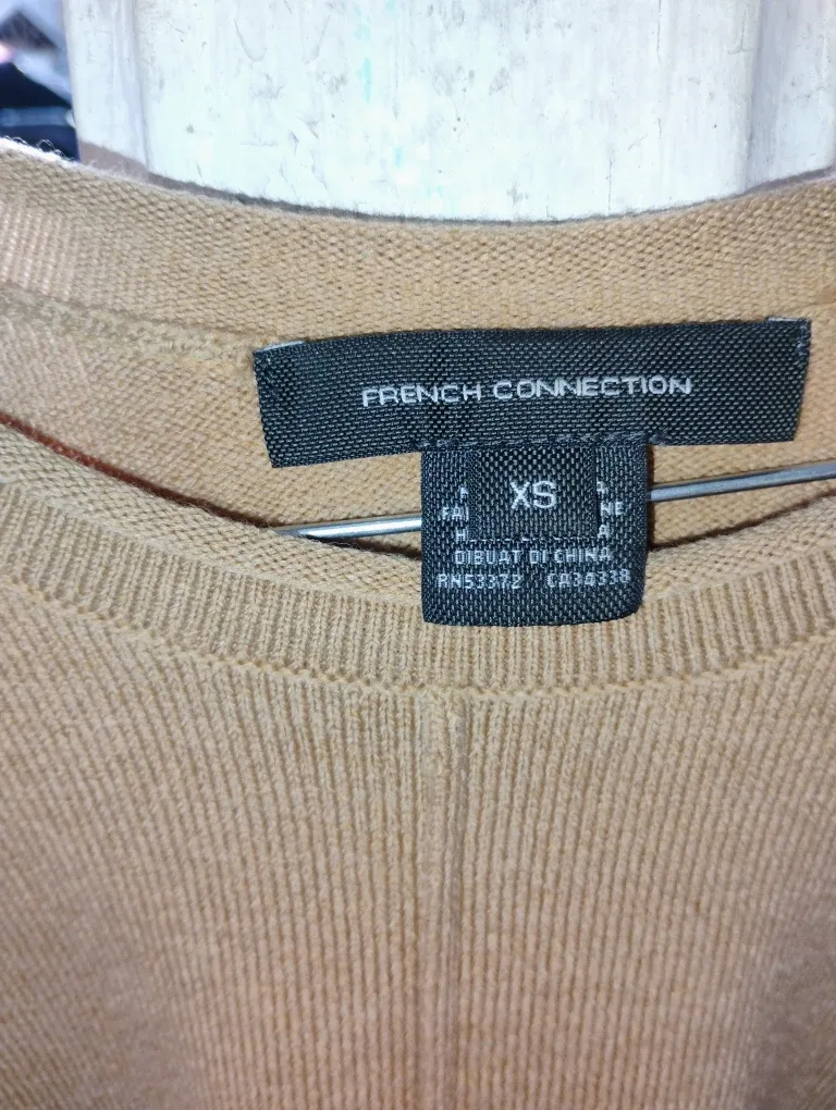 French Connection XS Tan Sweater image indicator(2)