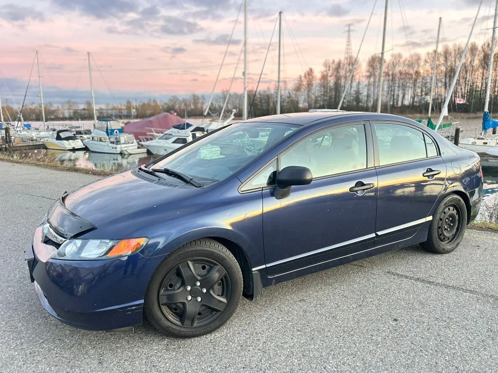 Honda Civic Sedan - Blue image indicator(2)