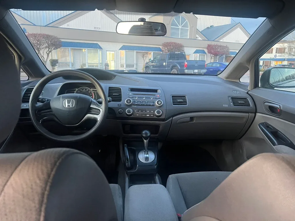 Honda Civic Sedan - Blue image indicator(3)