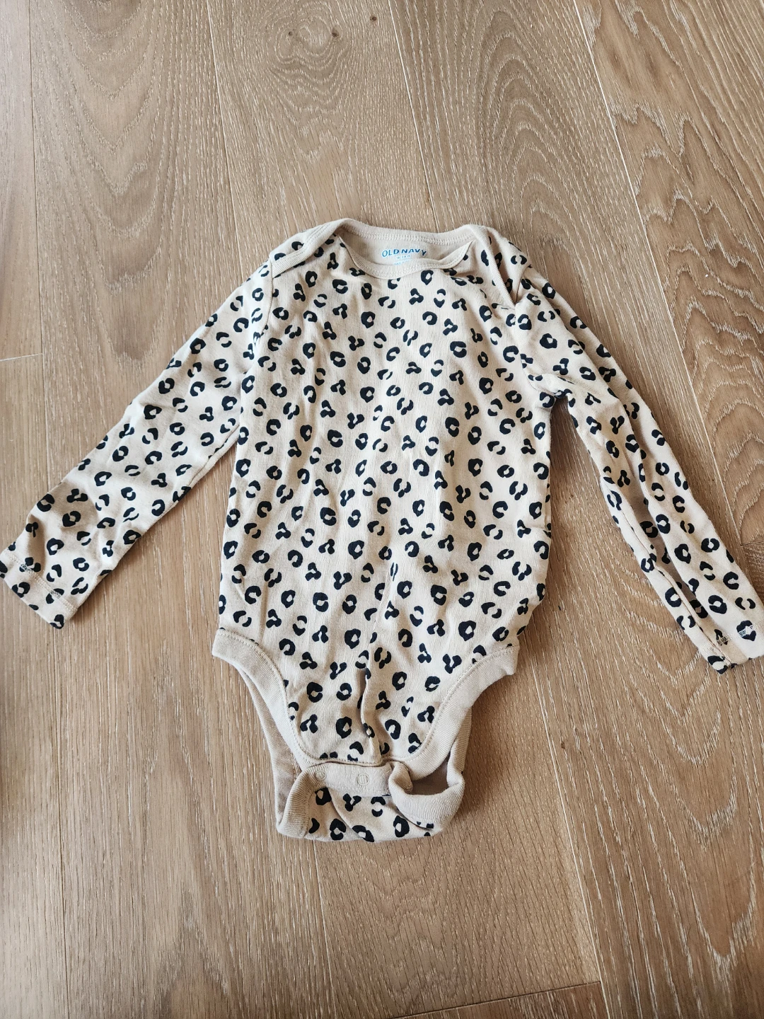 Old Navy Leopard Print Baby Onesie 18-24 M