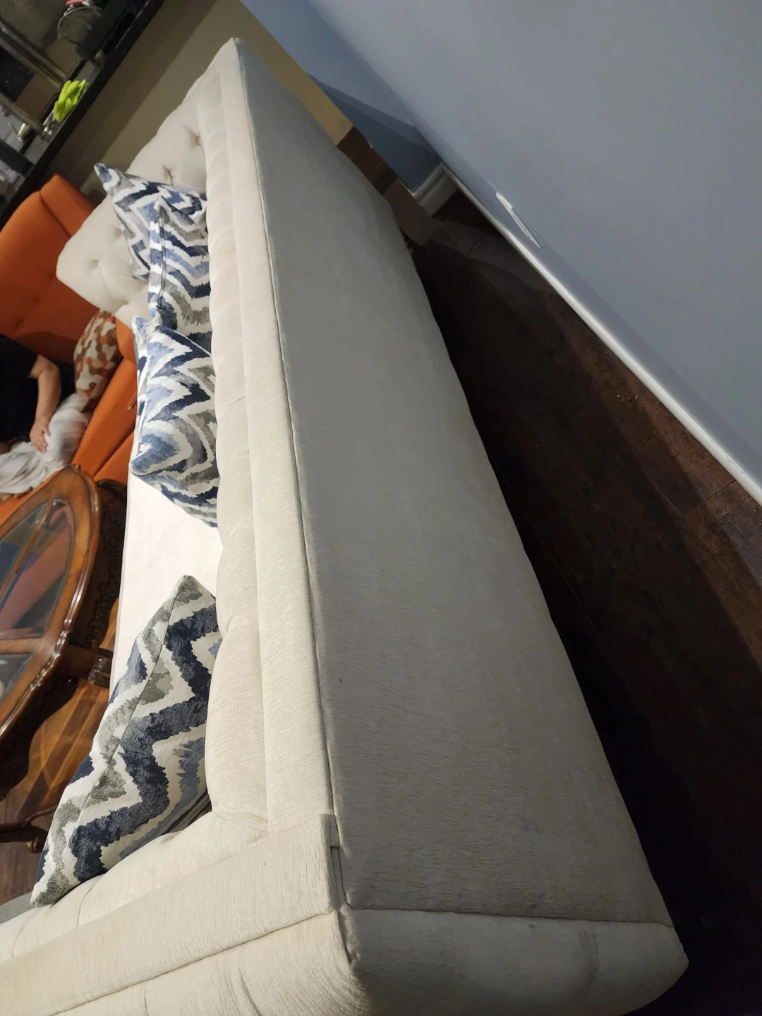 3 -Seater Cream Chesterfield Sofa - photo 3