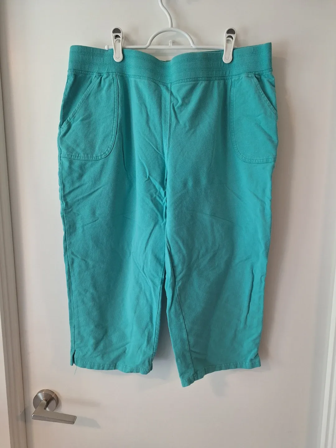 Capri Sweat Pants - XLarge thumbnail