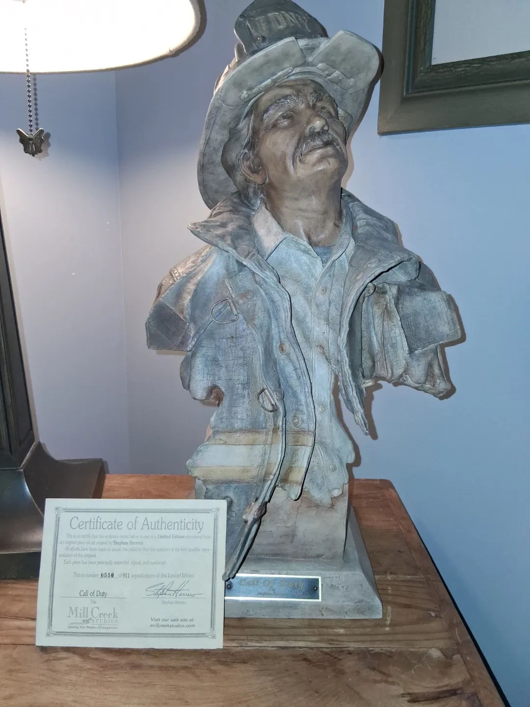 Mill Creek Studios 'Call of Duty' Bust #0550/911