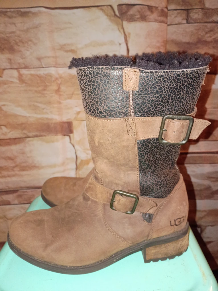 UGG Brown Leather Oregon  Stout Moto Boots sz 8