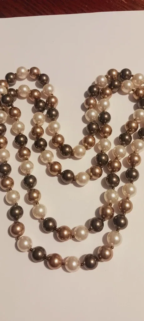 New !! Beautiful Long Pearl Necklace