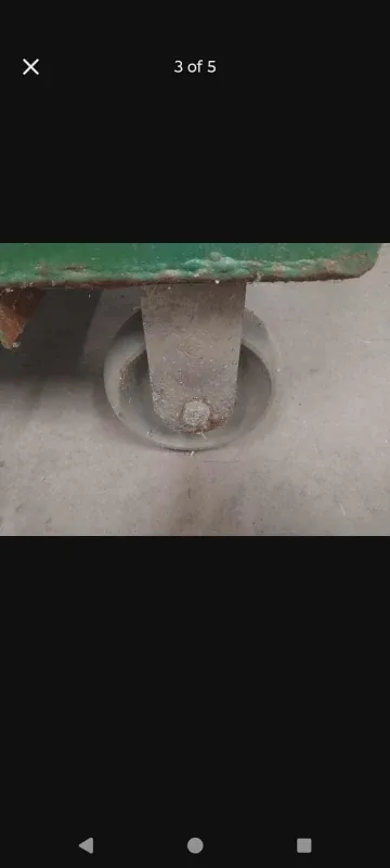 Green Industrial Waste Bin for $1500 each image indicator(3)