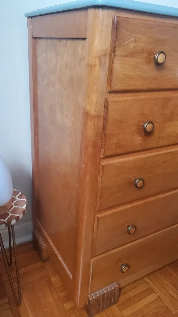 Wooden 5-Drawer Dresser image indicator(2)