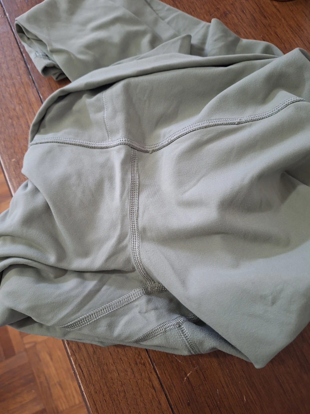 Lululemon Olive Green Leggings - photo 3