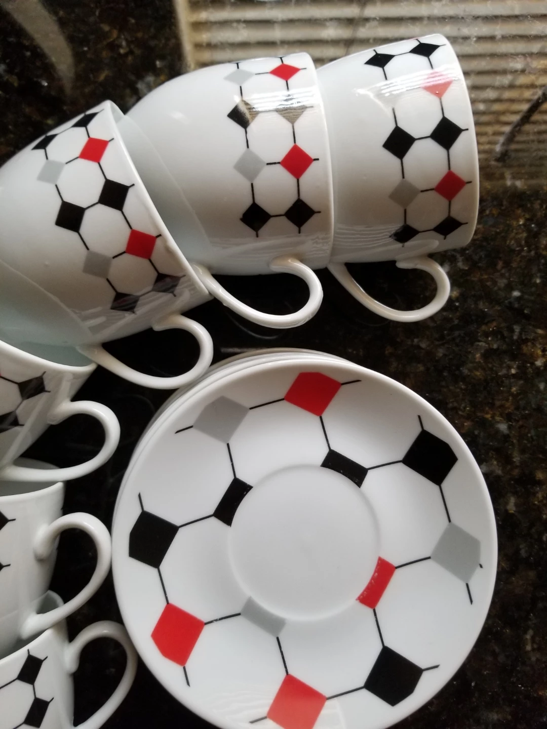 Tea Cups and Saucer Set - photo 3