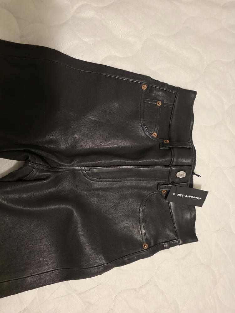 RE/DONE Black Leather 70s Straight Jeans - Size 25 - photo 3