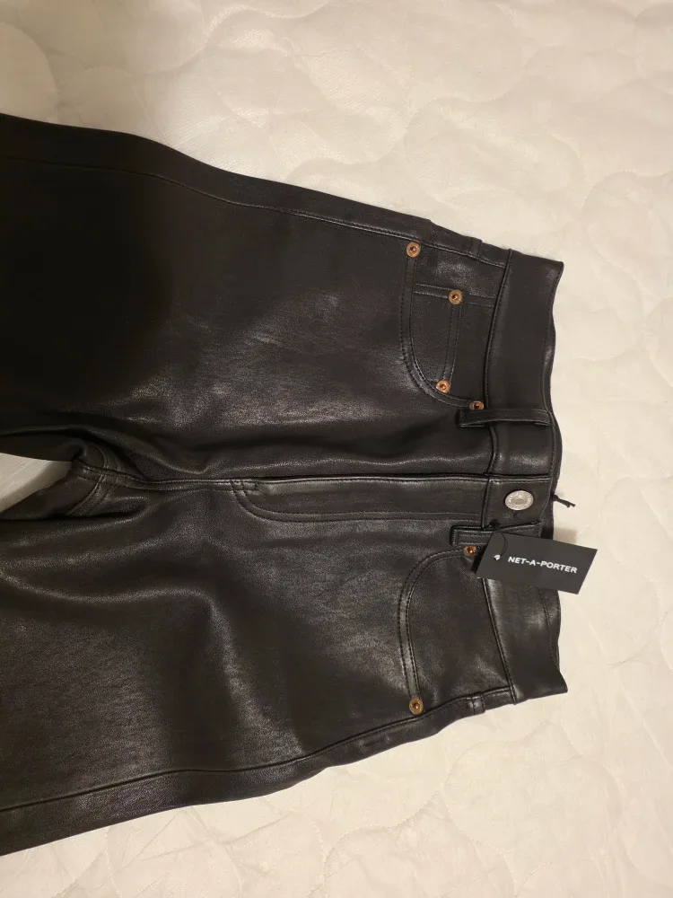 RE/DONE Black Leather 70s Straight Jeans - Size 25 image indicator(3)