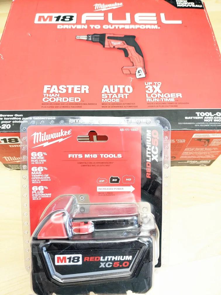 M18 Milwaukee FUEL Drywall Screw Gun + XC 5.0 Battery image indicator(4)