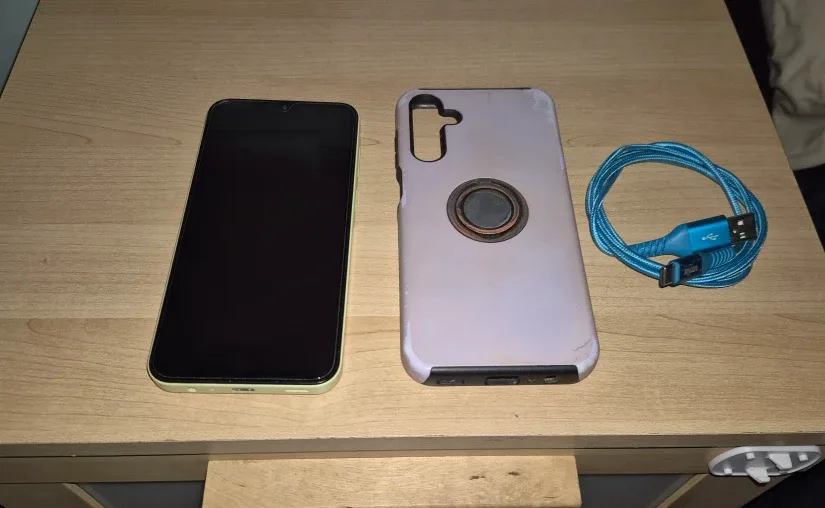 Samsung Cellphones for sale (Prices listed)